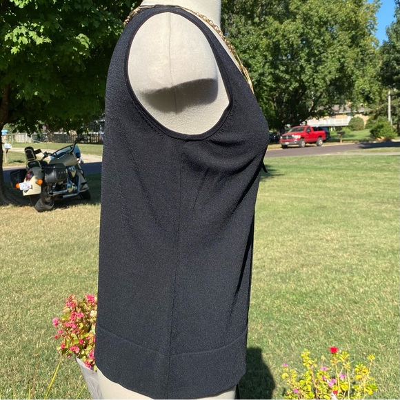 Cable & Guage Black Sleeveless Top - Picture 7 of 9